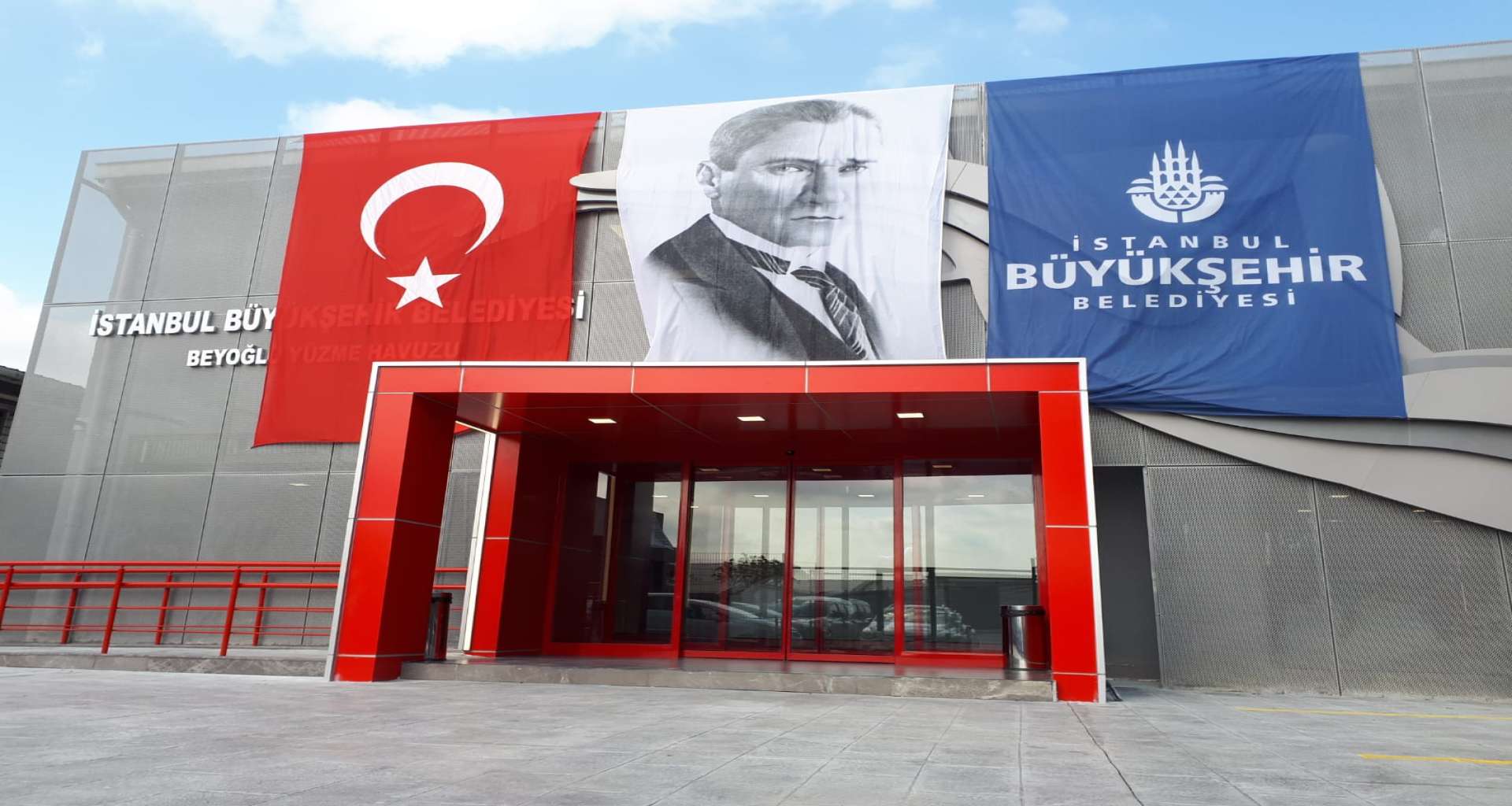 İBB Beyoğlu Yüzme Havuzu