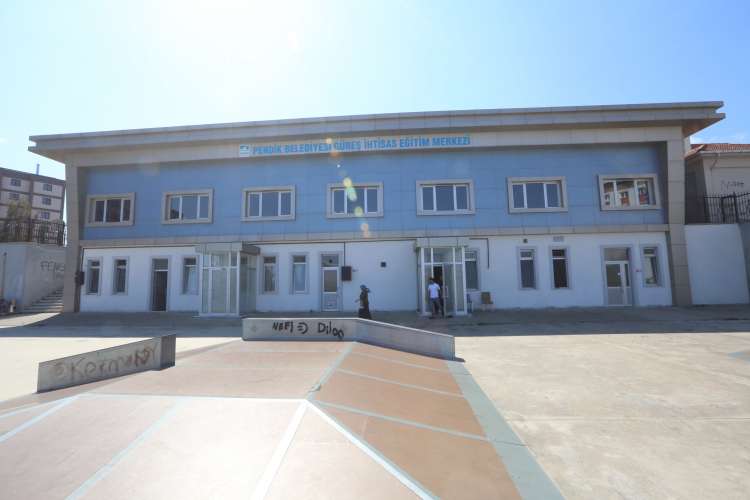 Pendik Belediyesi Güreş İhtisas Eğitim Merkezi